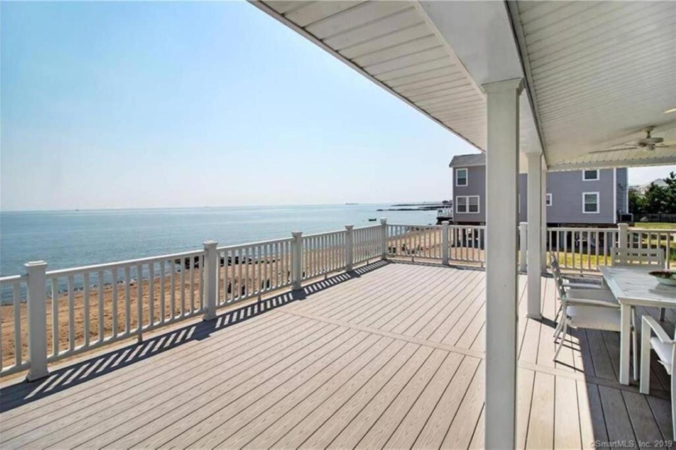Cozy Beach - Direct Waterfront! 이스트 해이븐 외부 사진
